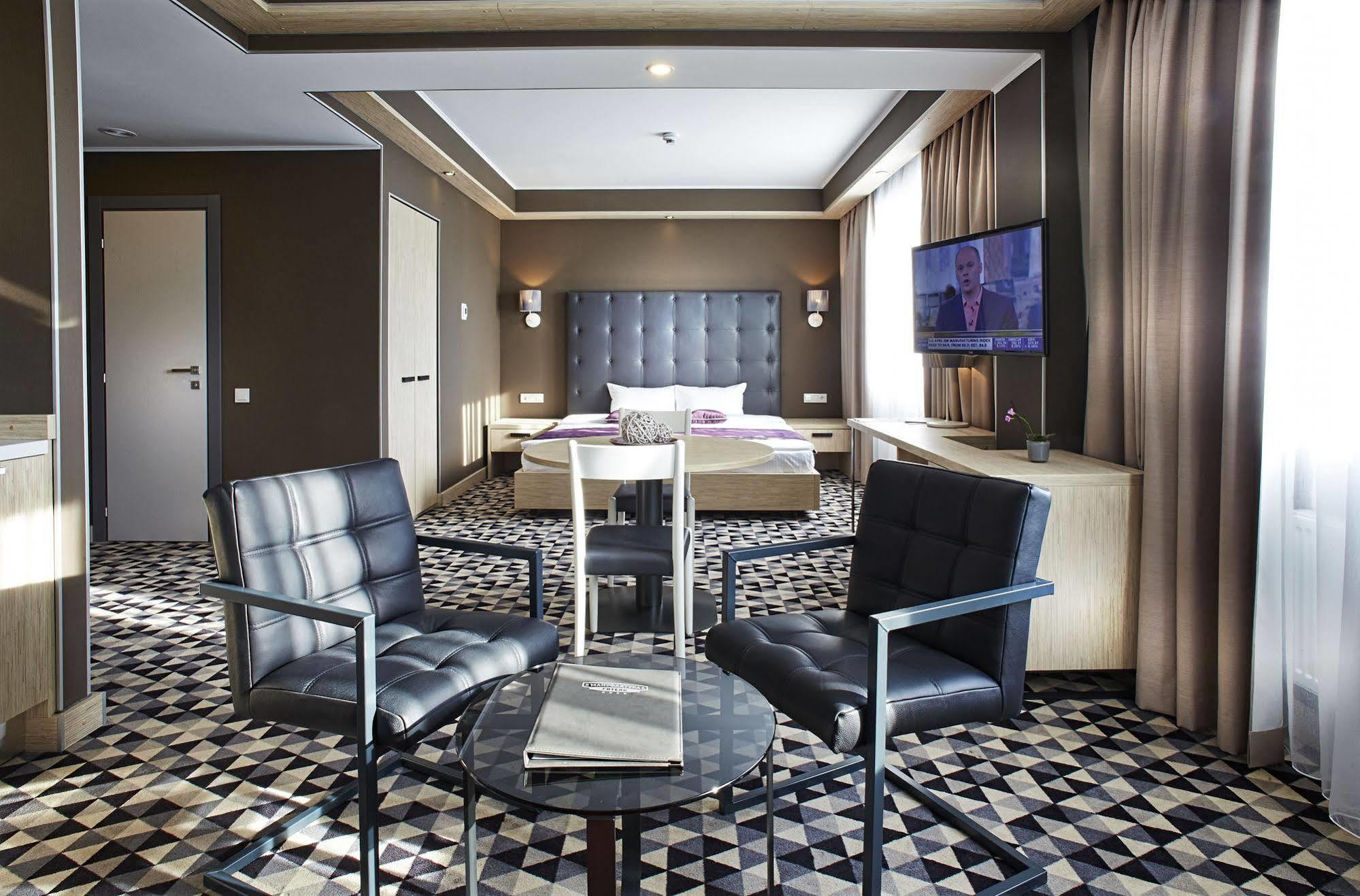 Manufactura Design-Hotel Khodosivka エクステリア 写真
